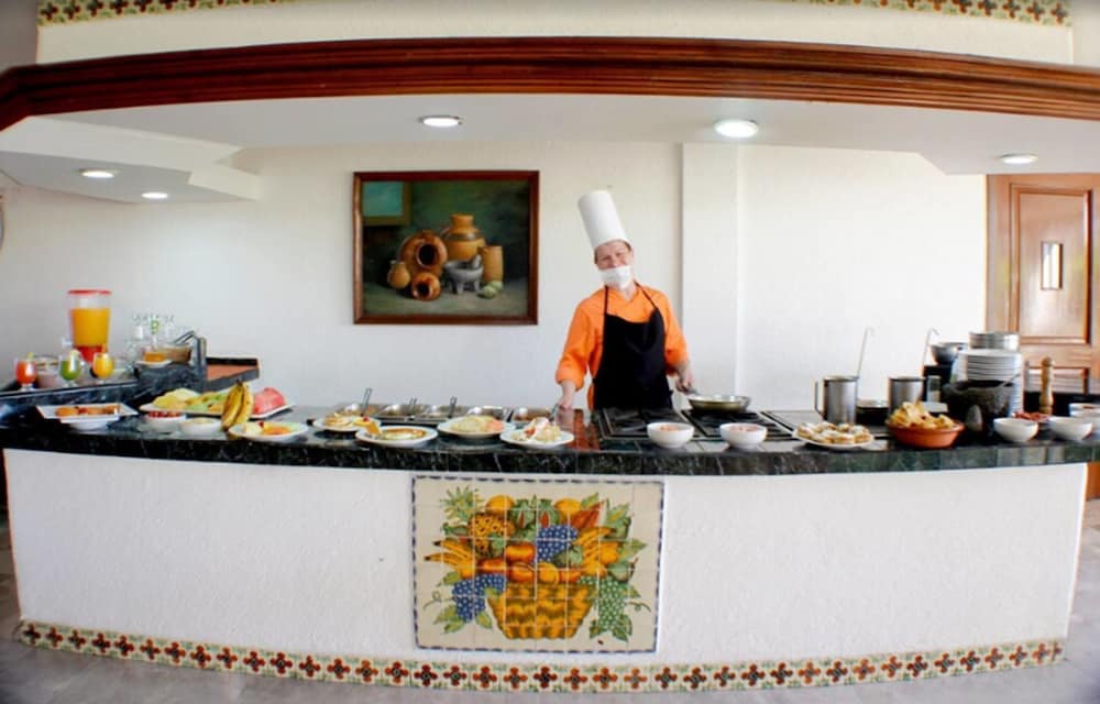 Фото Best Western Plus Plaza Florida & Tower