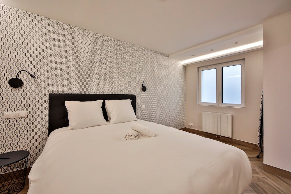 Фото Blue Night International 49