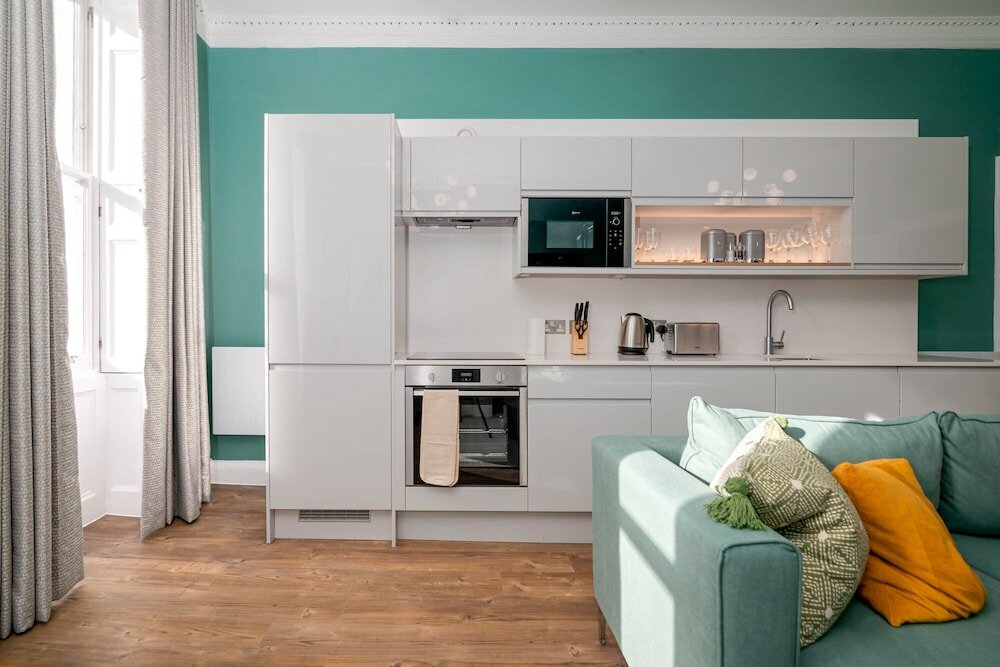 Фото 37 Doughty Street