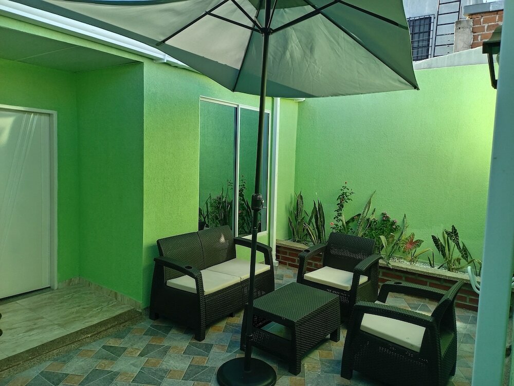 Фото Hostal Willy Home