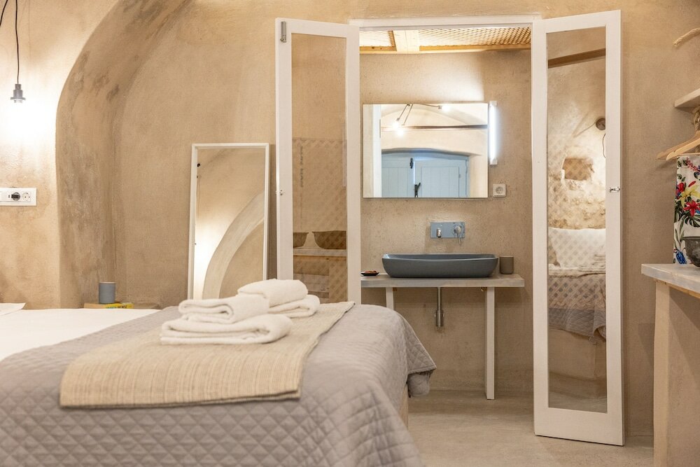 Фото Oia Cellars