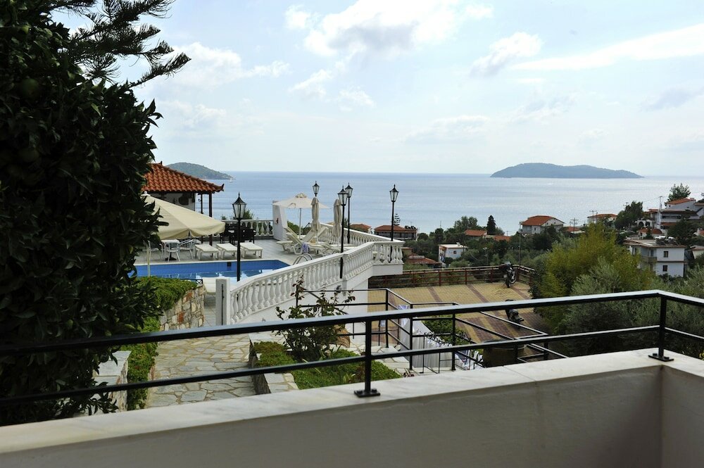 Фото Fengeros Village