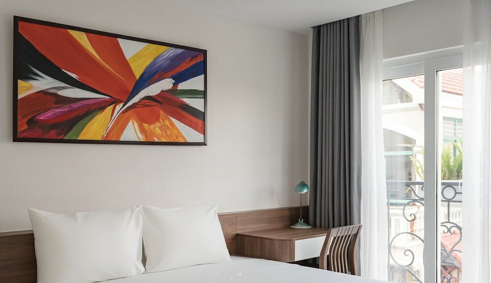 Фото Lux Westlake Studio