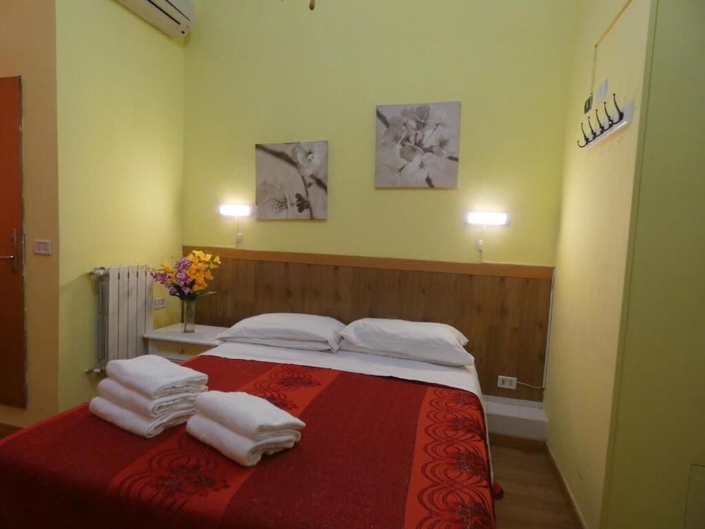 Фото Guest House Sunlight