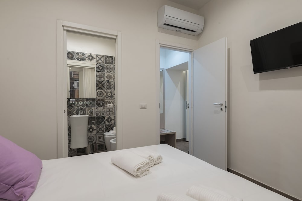 Фото Bed&BikeRome Giulio Cesare