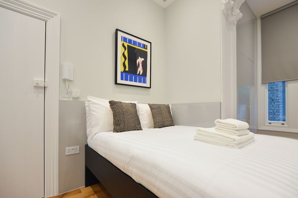 Фото Leinster Square Serviced Apartments