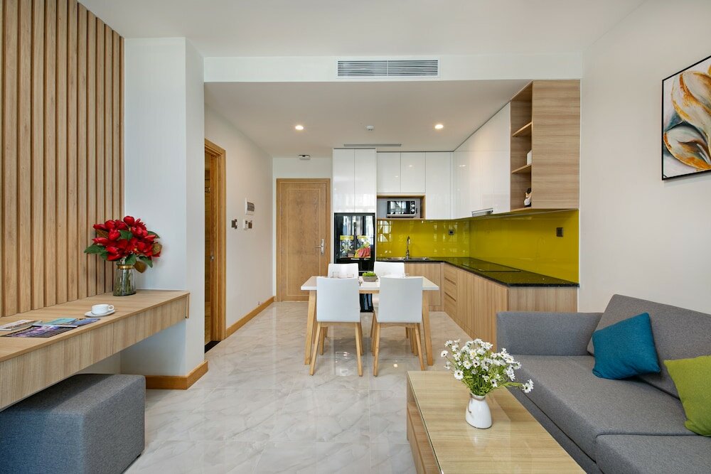 Фото Sun River Hotel & Apartment