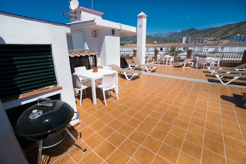 Фото Apartamentos Turísticos Manuel Martín