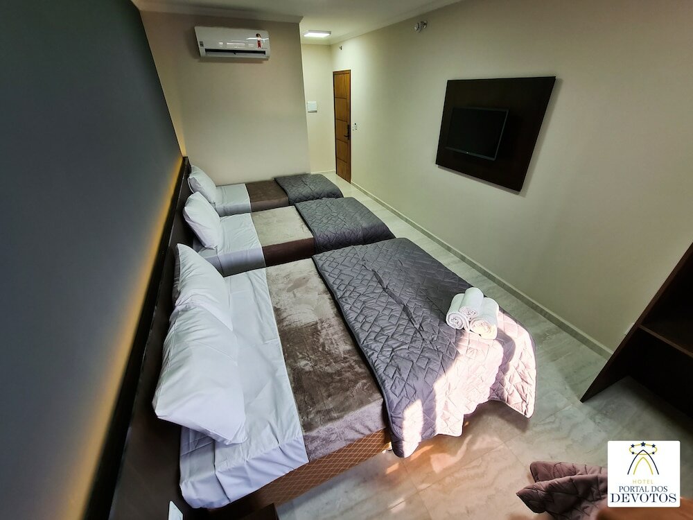 Фото Hotel Portal dos Devotos