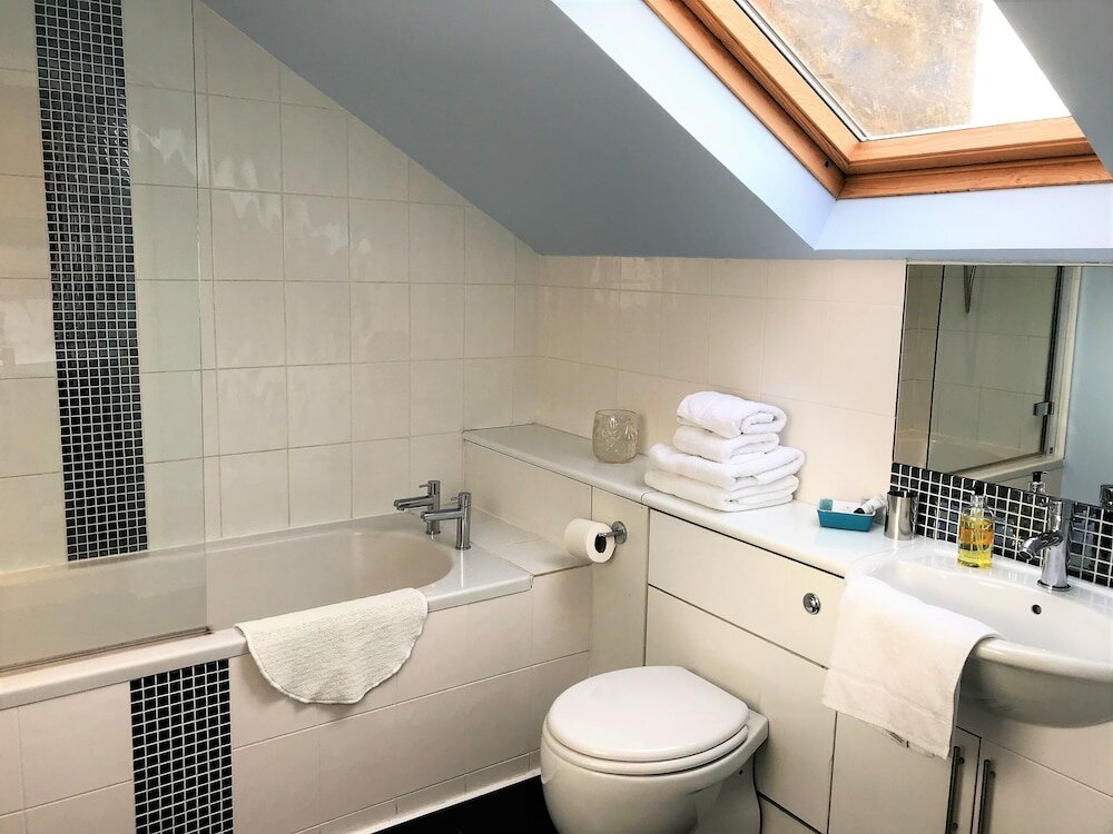 Фото Crown Circus Apartment