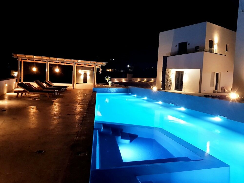 Фото MyLithos Suites