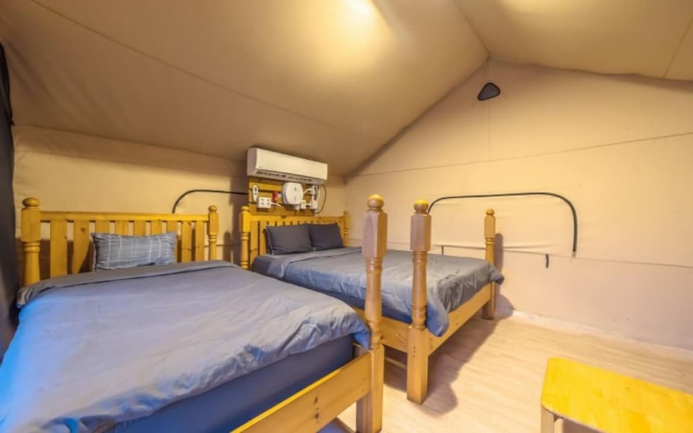 Фото Pohang Aqua Bag Lamping