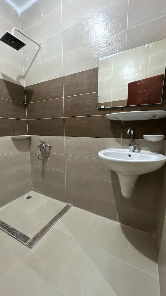 Фото Pyramids Road Guest House