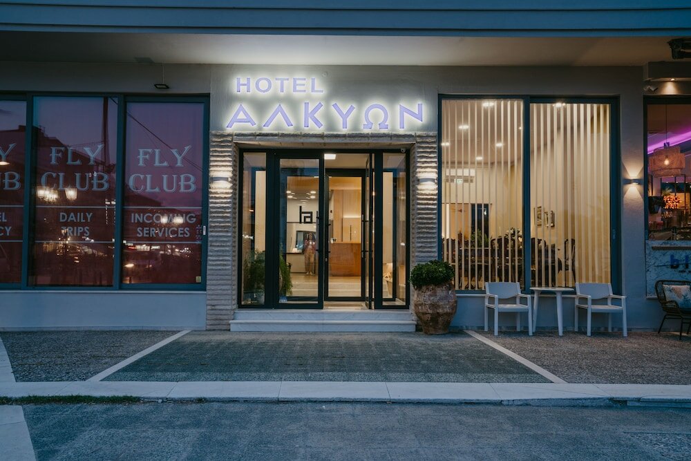 Фото отеля 3