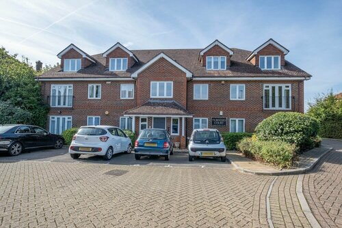Modern Bright Spacious 2 bed Barnet Apt