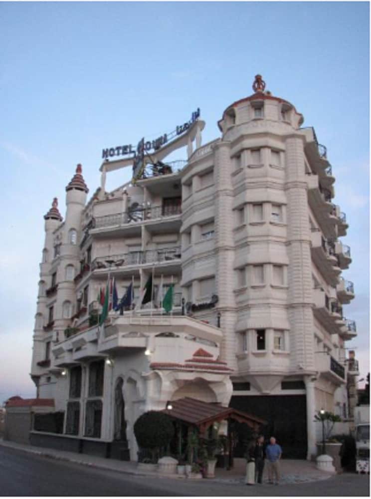 Фото отеля 3