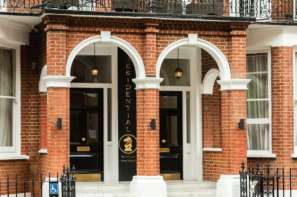 Фото Presidential Apartments - Kensington