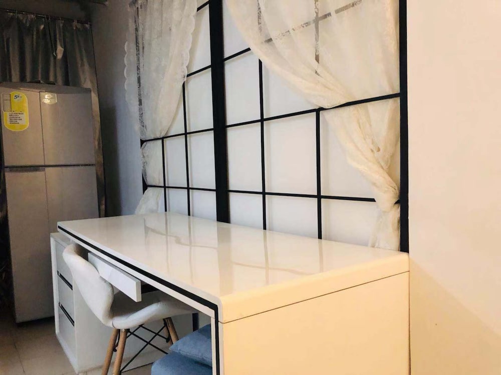 Фото Leju 68 Apartment Hotel