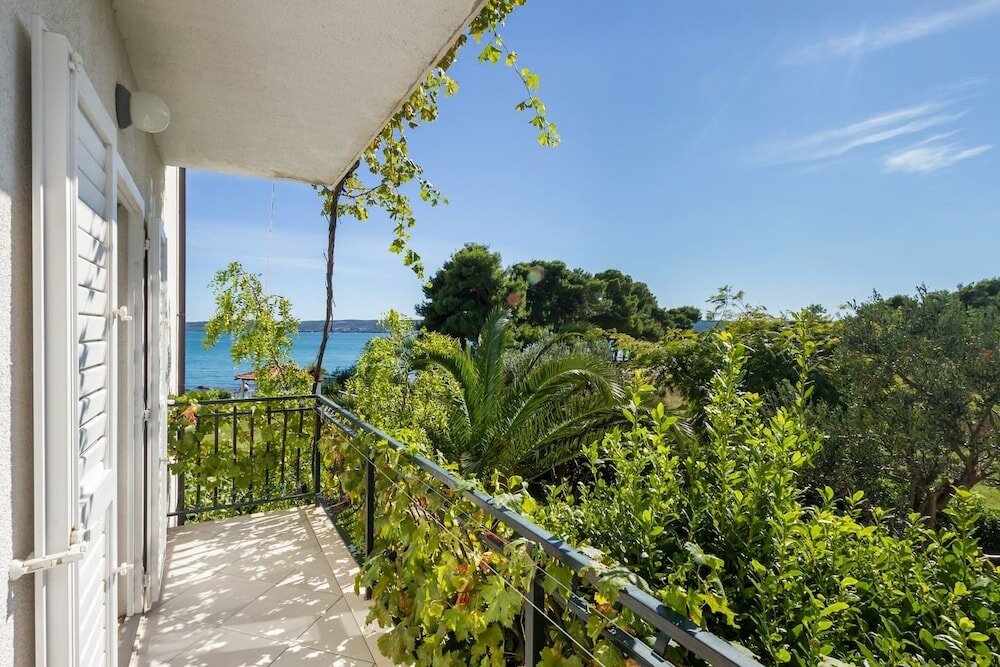 Фото Hostel Oktarin