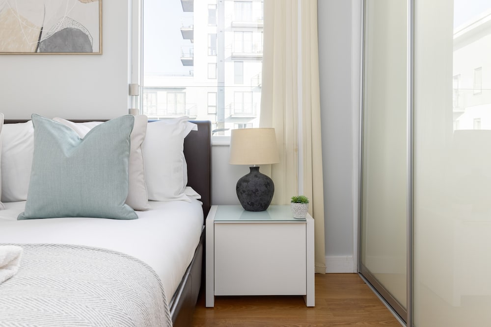 Фото The Bow Apartment