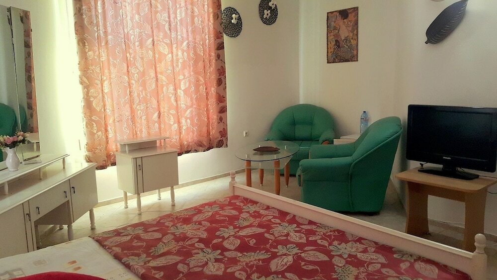 Фото Hotel Crystal