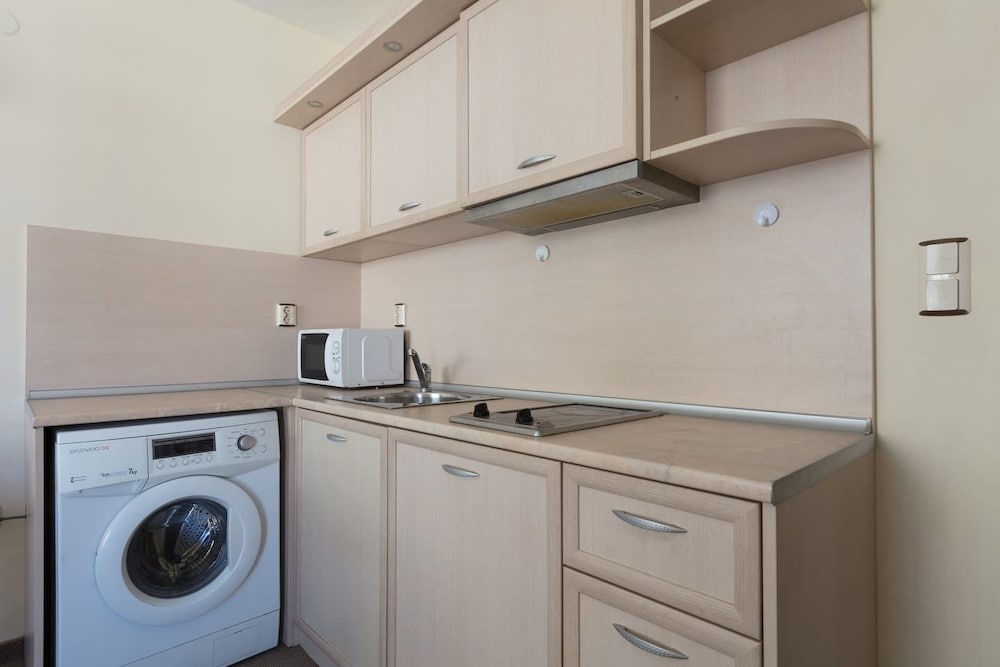 Фото One Bedroom Apartment with Balcony