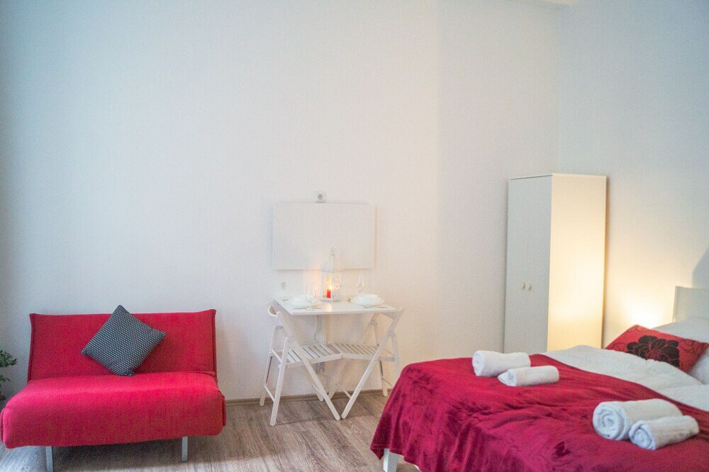 Фото Modern Apartment Wiener Stadthalle 2