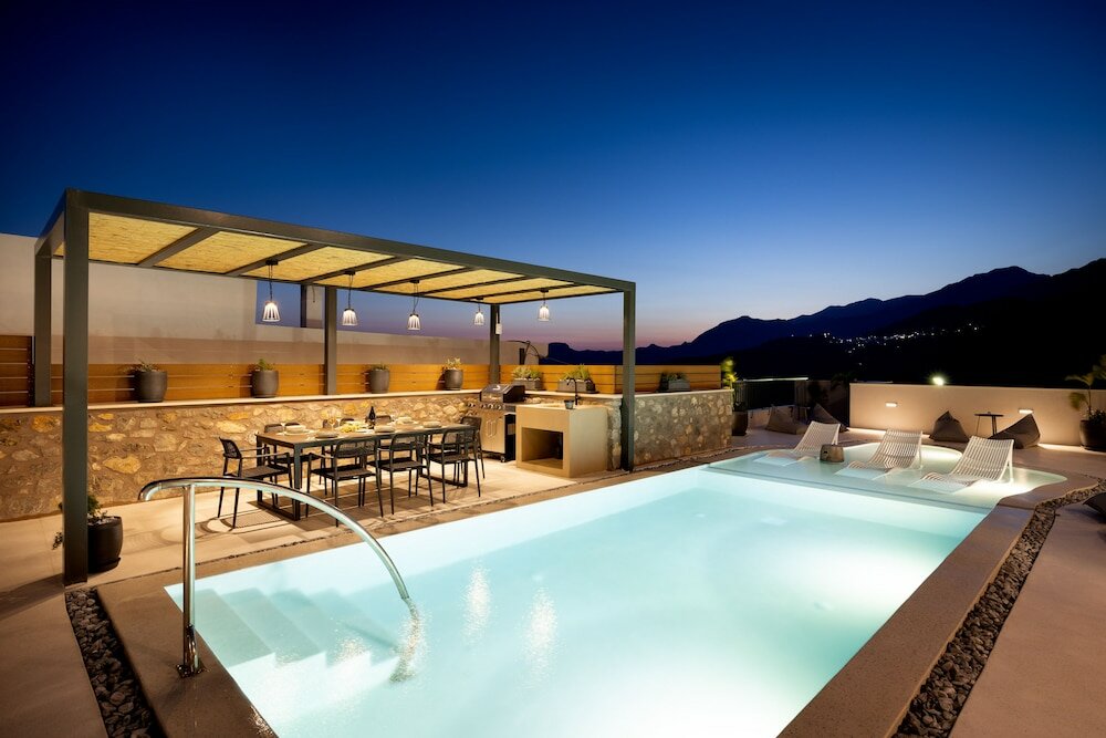 Фото Mirthea Suites