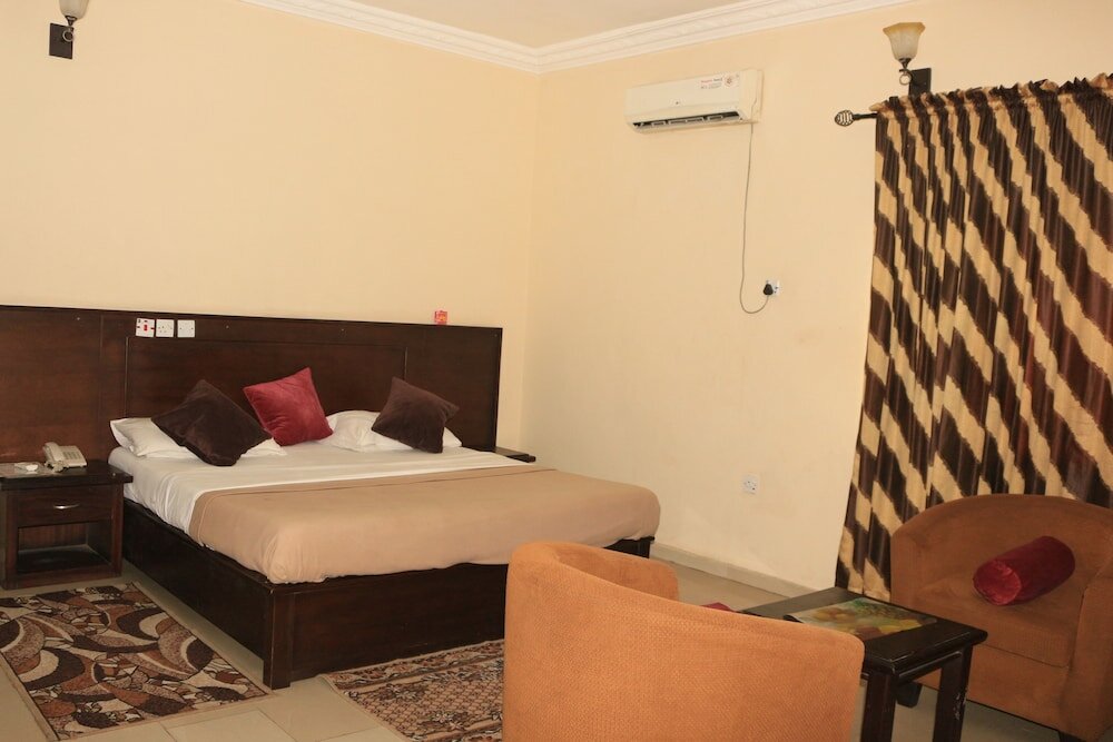 Фото Liz Ani Hotel Annex