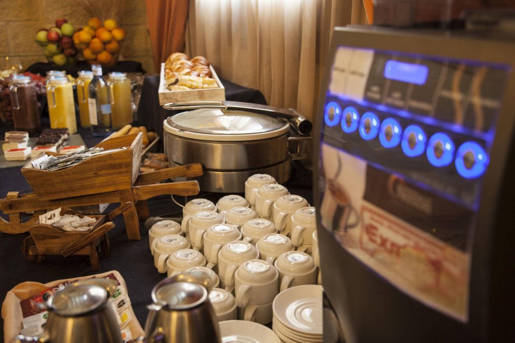 Фото Hotel Plaza del Castillo