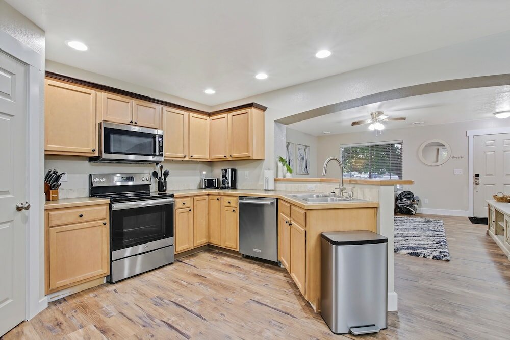 Фото Newly remodeled private home