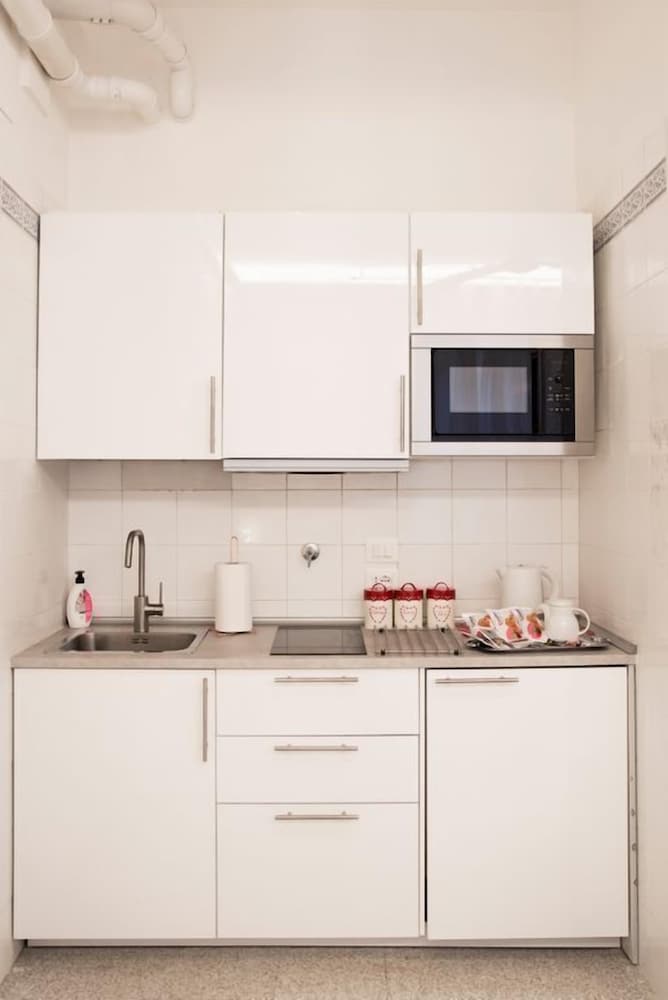 Фото Tourist House Fringe Apartment