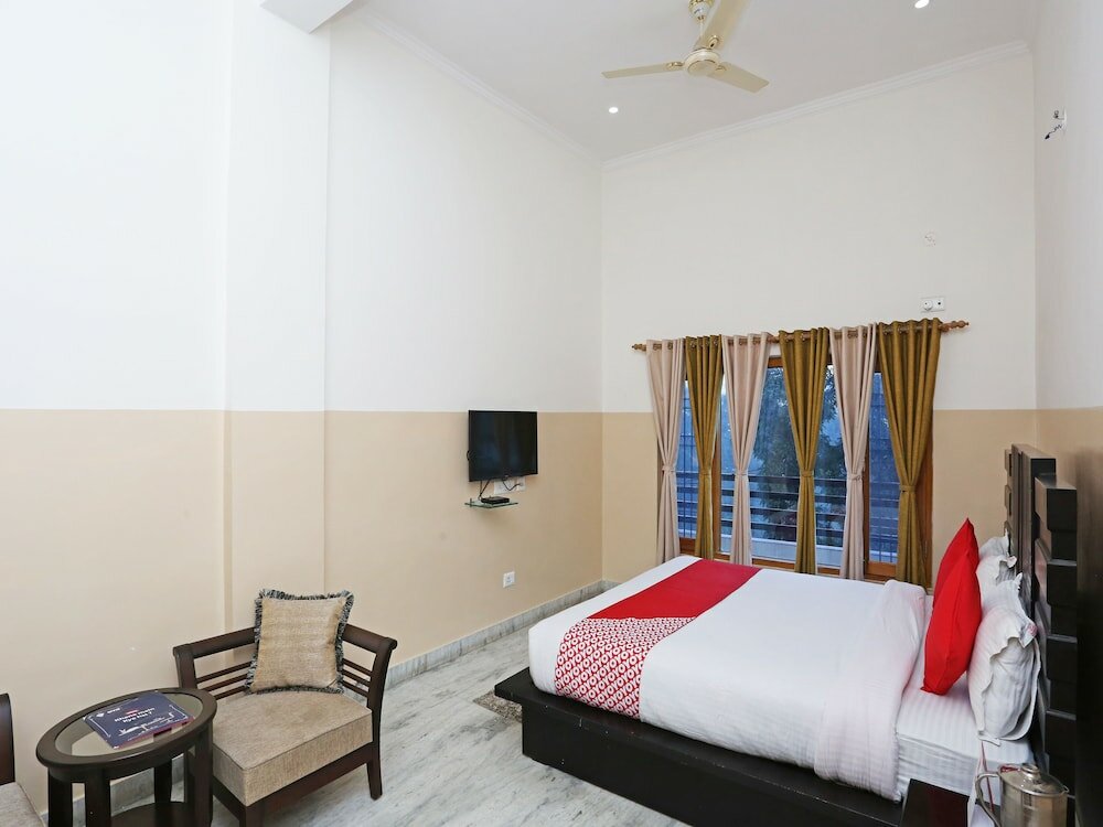 Фото Oyo 19638 Hotel Jay Continental