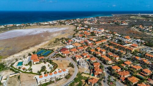 Апартаменты Gold Coast - 2br3ba Gated Community w Pools Gym в Ноорде