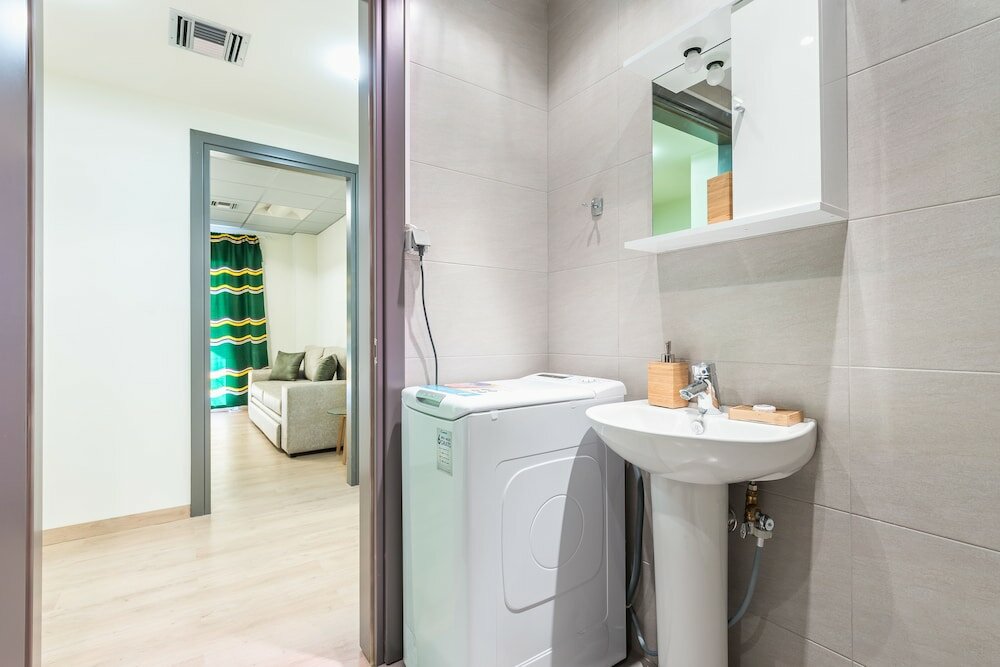 Фото Athens Welcome Suites Apartments