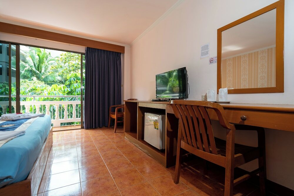 Фото Patong Central Residence & Apartment