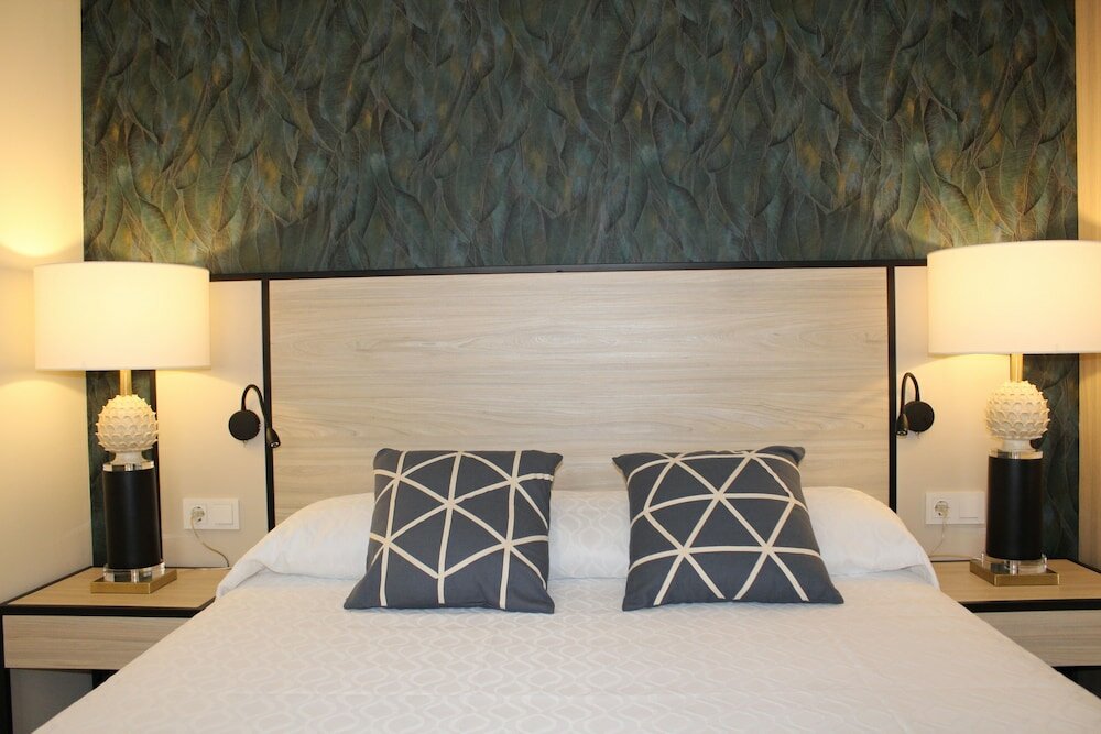 Фото Debambú Atarazanas