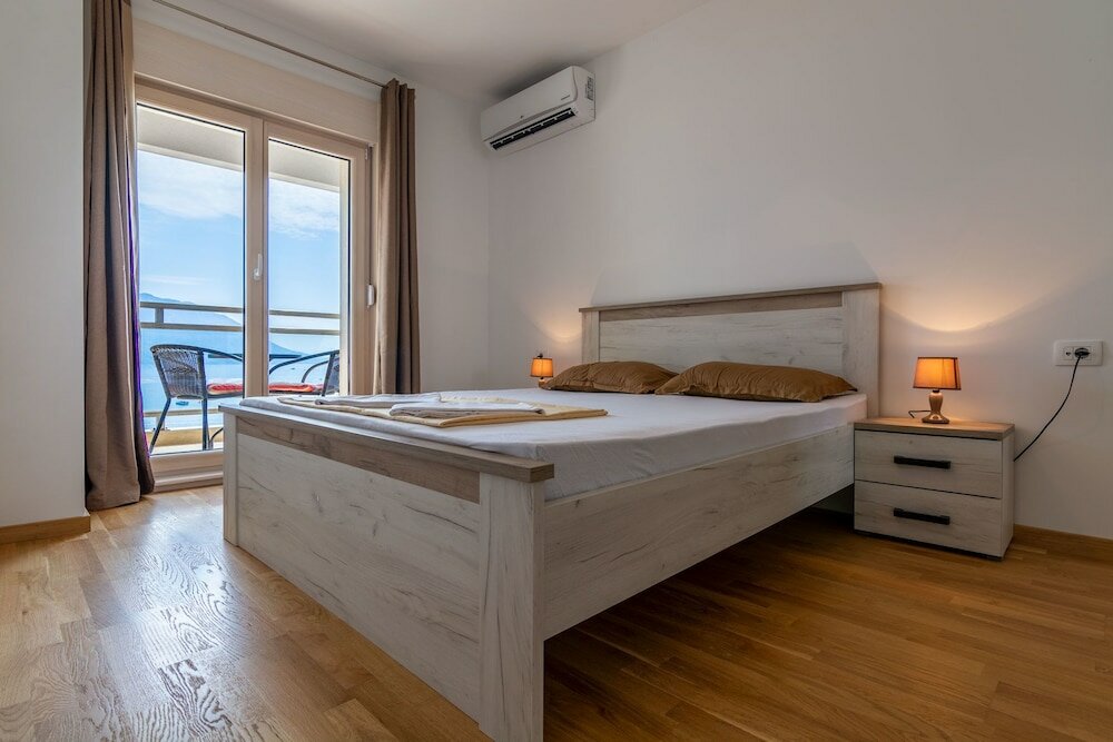 Фото Stay In Budva 1