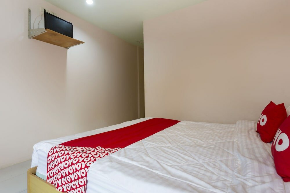 Фото Oyo 75356 Thipsiri Lodge