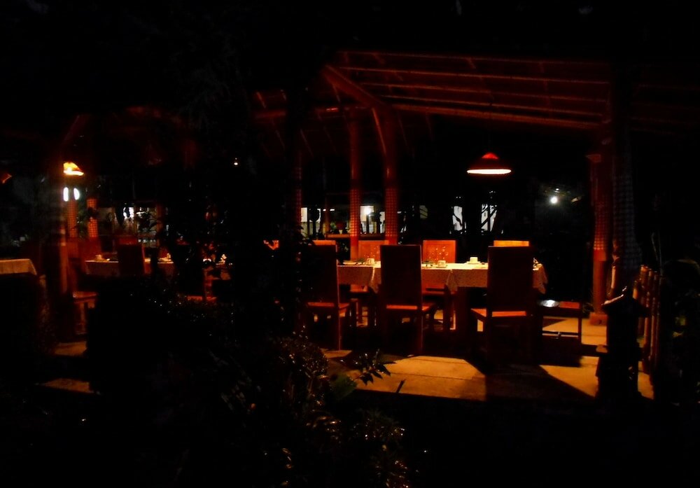 Фото Karang Sari Guesthouse & Restaurant