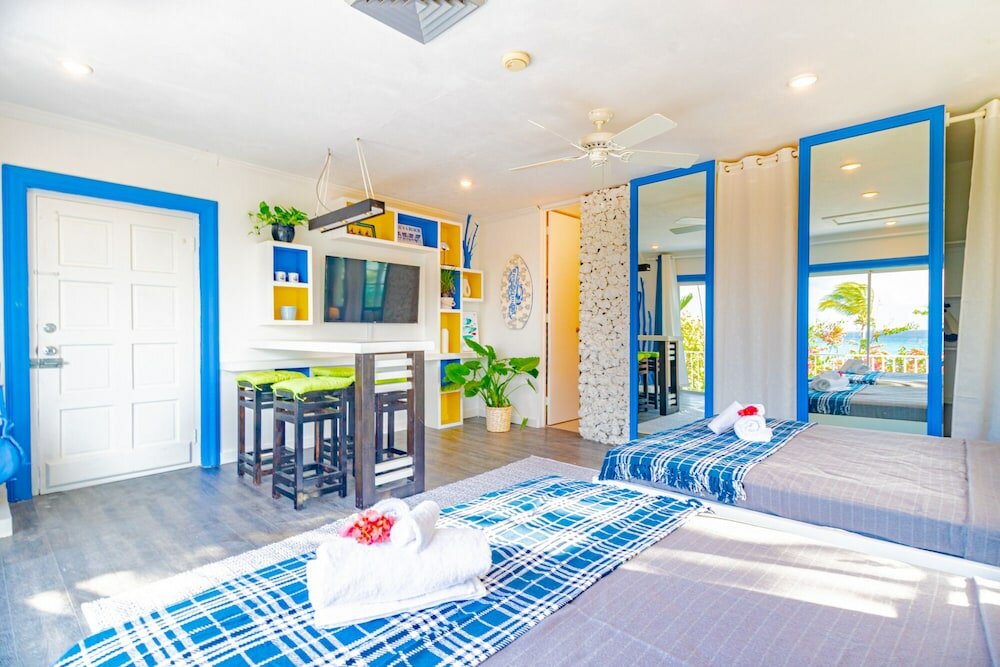 Фото Panoramic Cottage at Love Beach - Pool