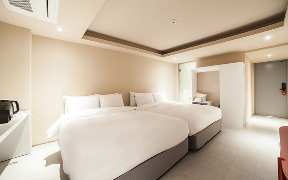 Фото Hongdae Bobo Hotel