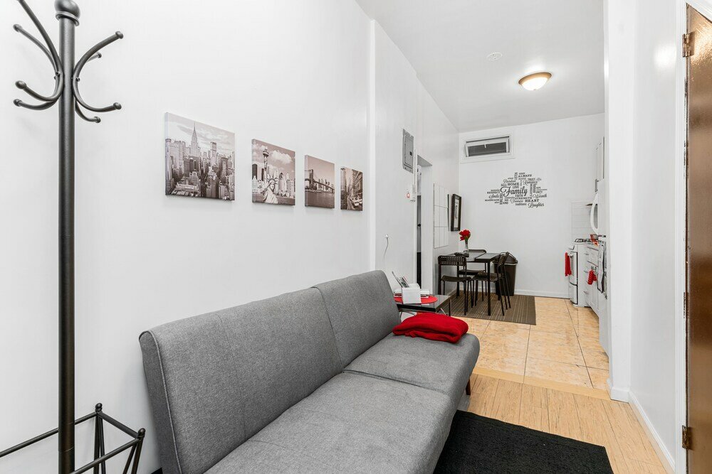 Фото Your Next Vacation Should be Here... walk to TimeSq