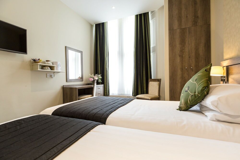 Фото Kensington Gardens Hotel