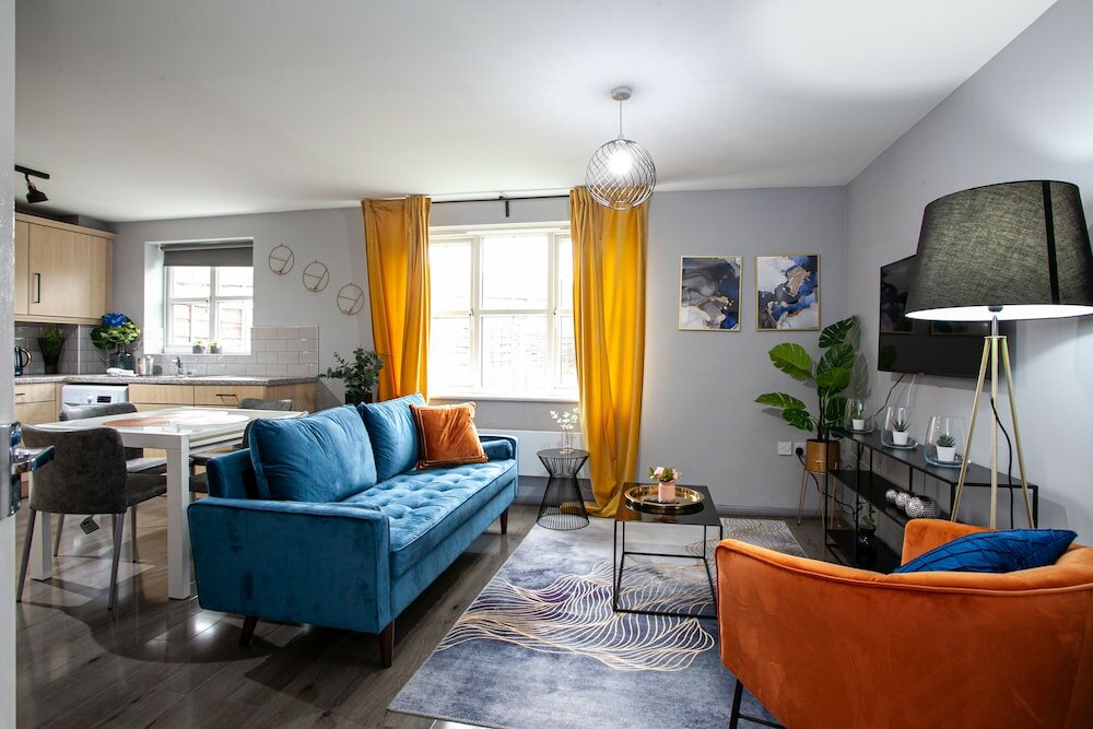 Фото Trafford Place