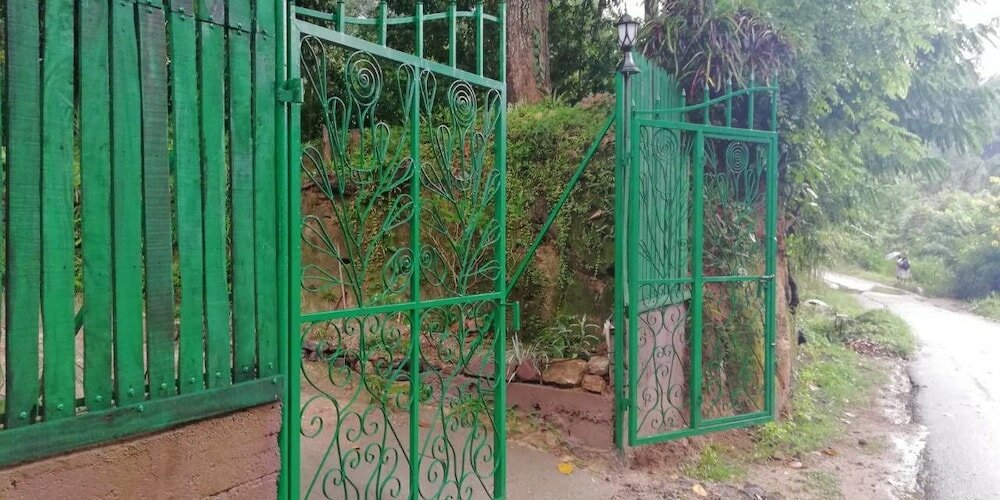 Фото Mid Climes Guest Inn