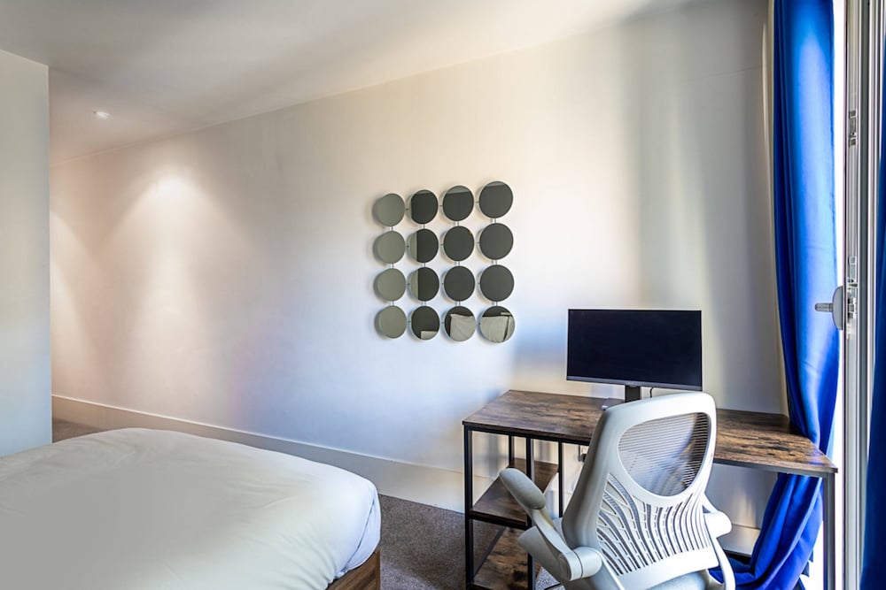 Фото Holborn Flat With Green Views