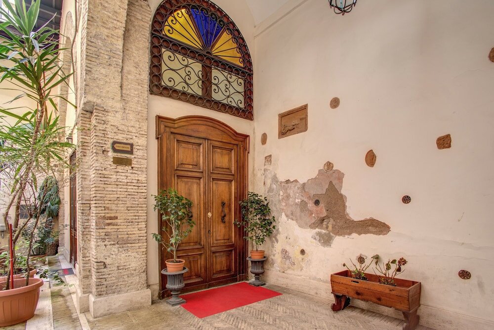 Фото Navona Gallery Suites