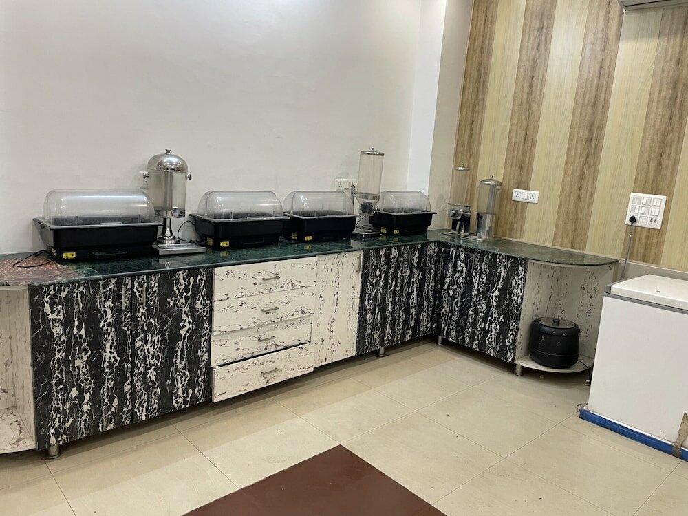 Фото Sumedha G Village Resort and SPA