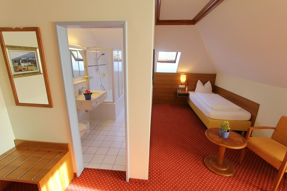 Фото Abasto Hotel Eichenau